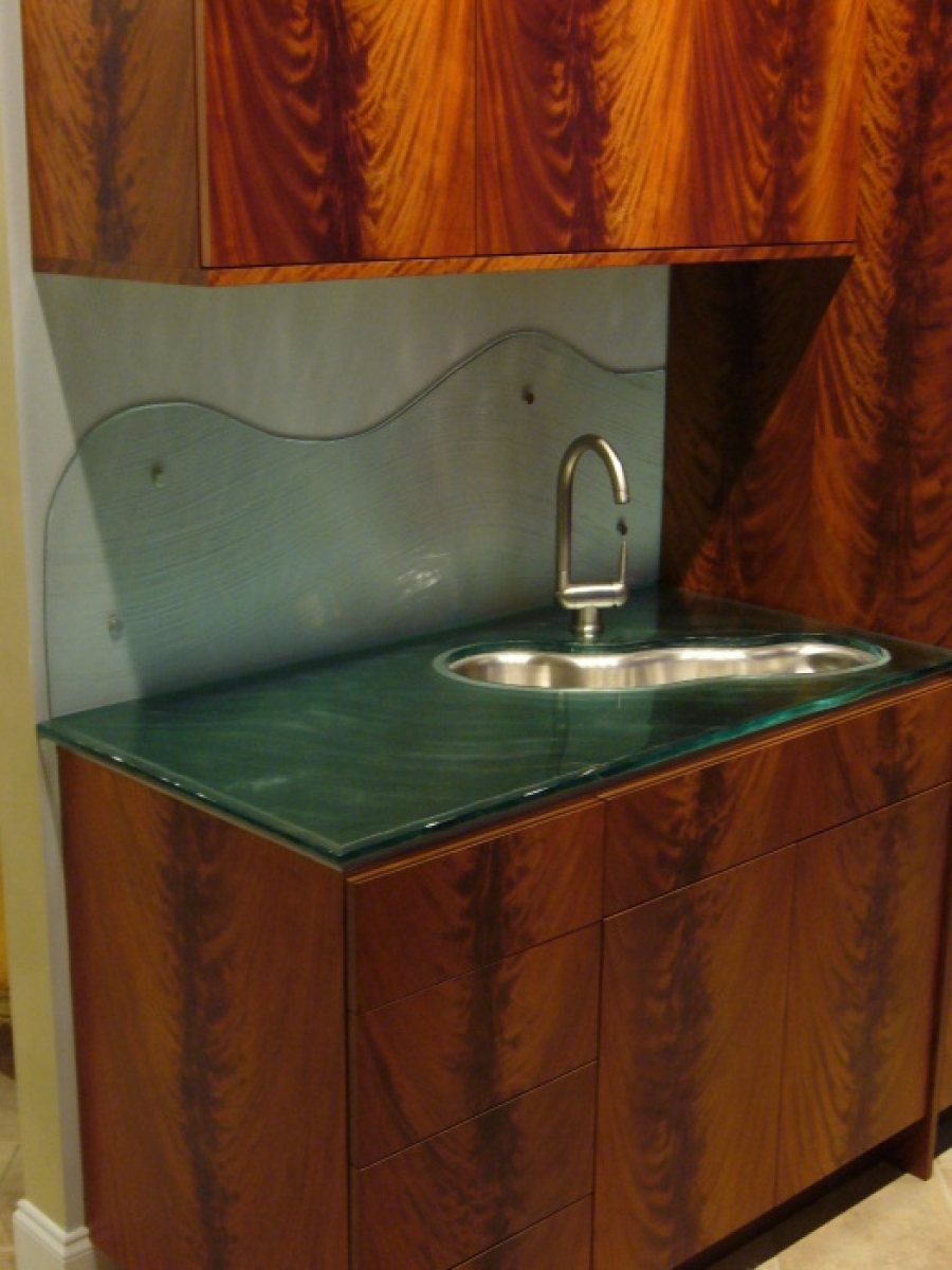 9 Cast Glass