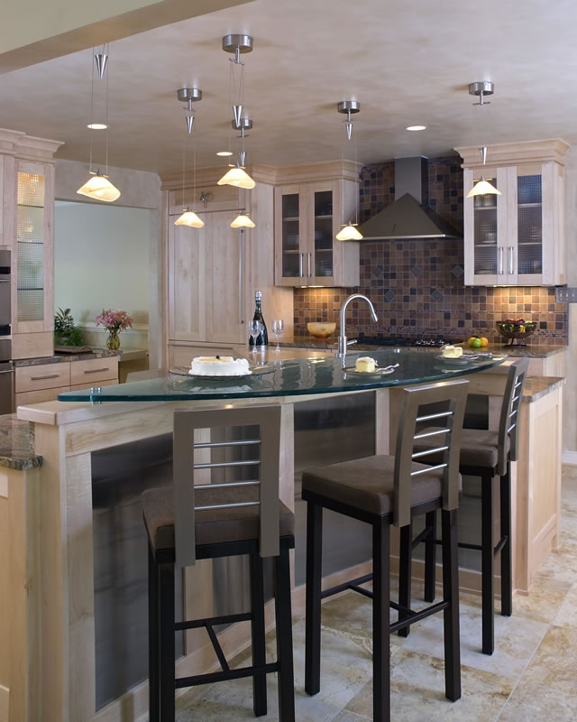 18 Tables & Counter Tops 18 Tables & Counter Tops